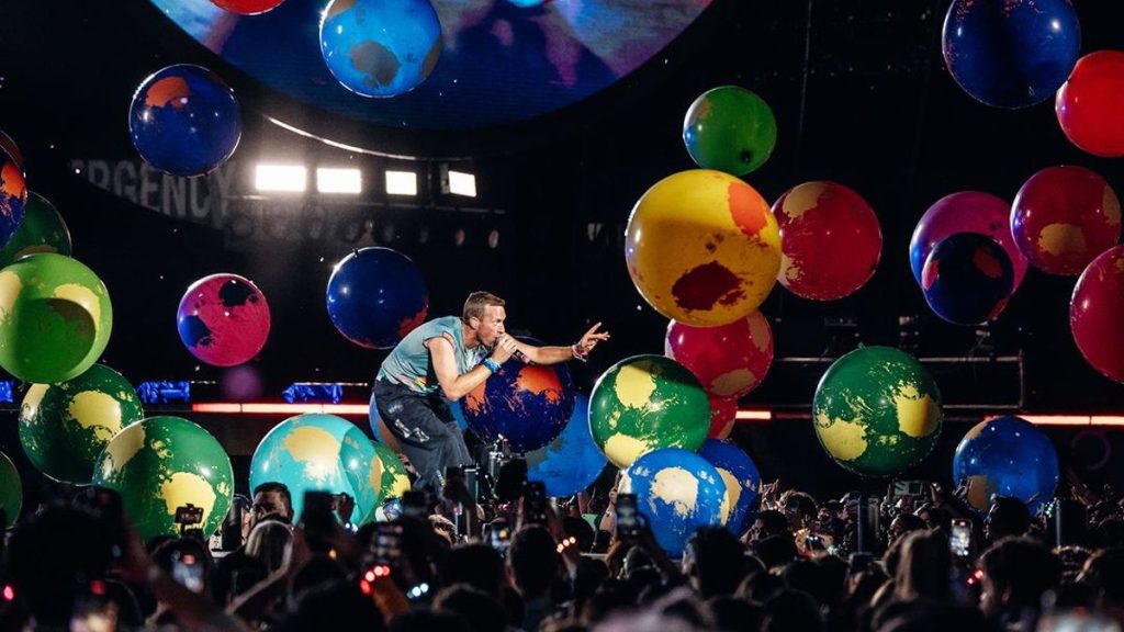 Chris Martin performs at Marvel Stadium