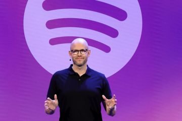 Daniel Ek before Spotify logo