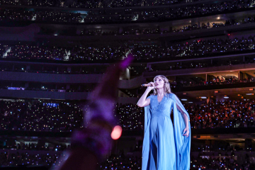 Taylor Swift performs onstage