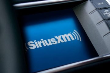 SiriusXM radio display with song info