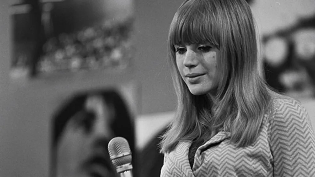 Marianne Faithfull, singer, dies at 78